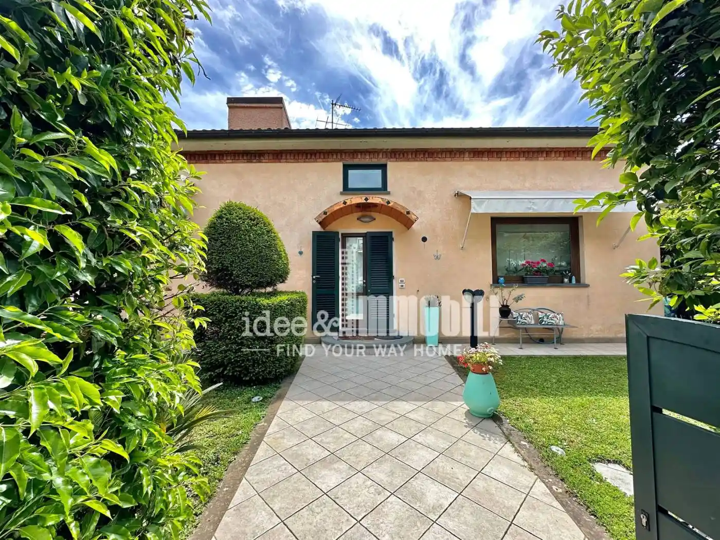 Villa in vendita a Montecatini-Terme