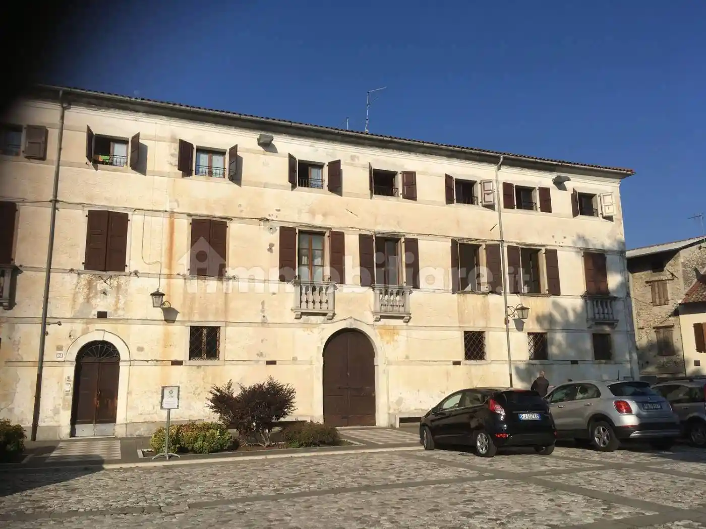 Palazzo - Edificio in vendita a Valvasone Arzene