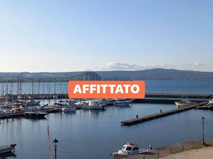 Appartamento in affitto a Capodimonte