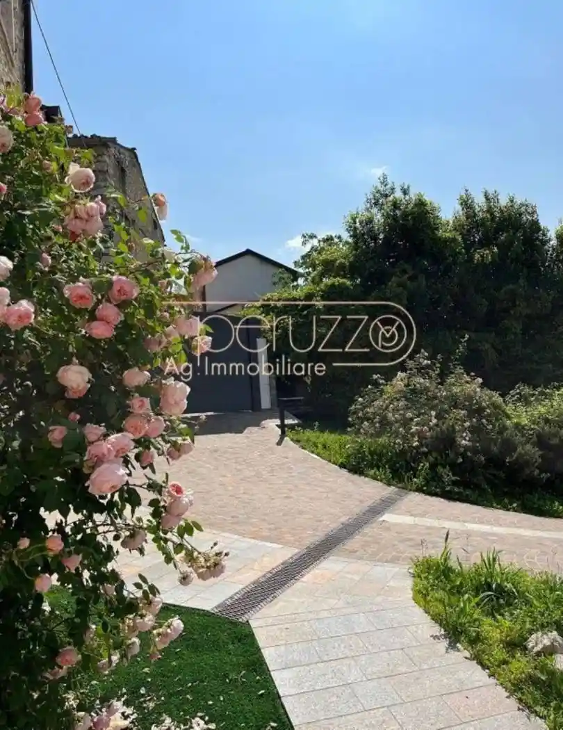 Villa in vendita a Breganze