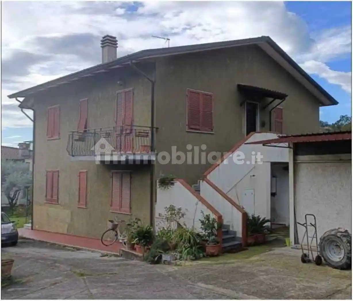 Appartamento in vendita a Massa