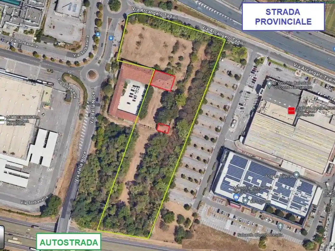 Palazzo - Edificio in Affitto - foto 2