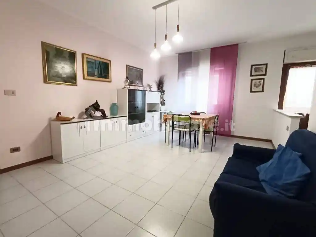 Bilocale buono stato, terzo piano, Centro, Avezzano - foto 4