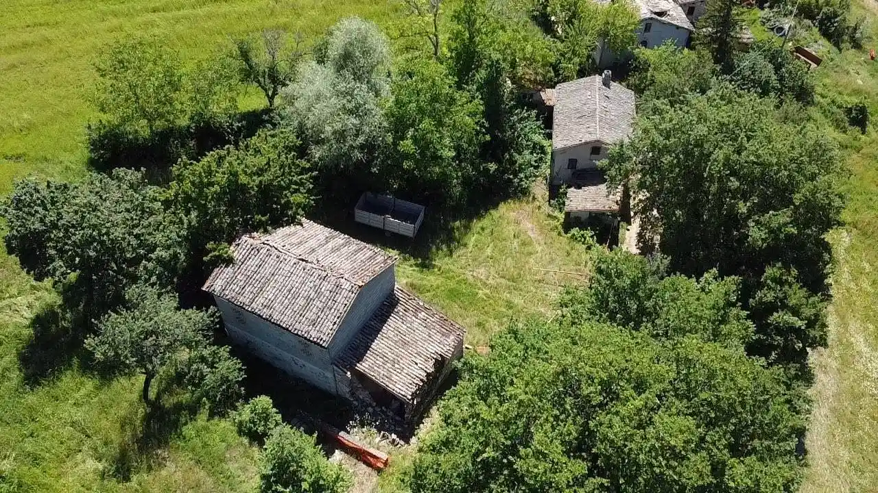 Rustico - Casale in vendita a Camerino