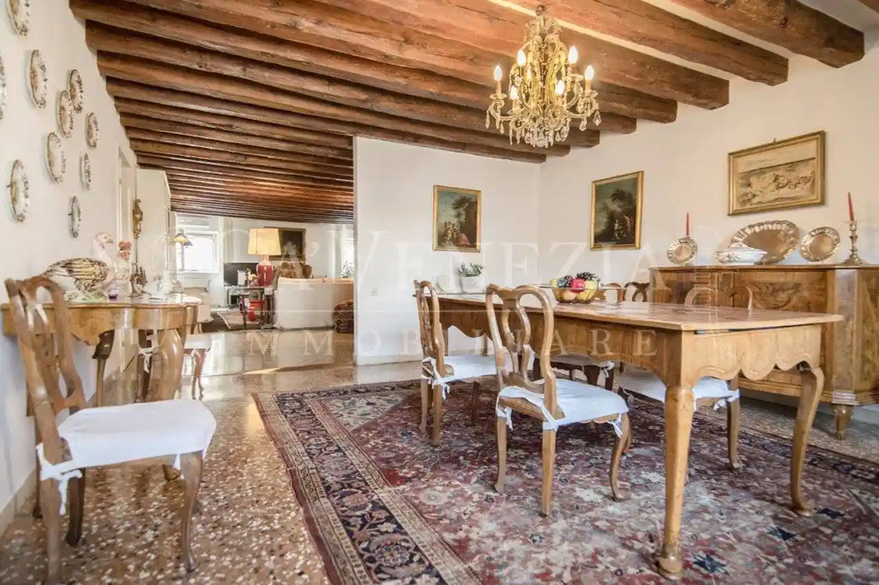 Appartamento in vendita a Venezia