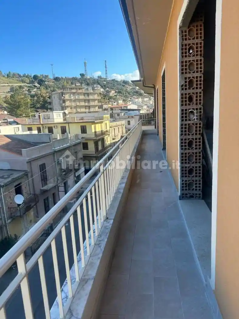 Appartamento via Pietro Familiari, Melito di Porto Salvo - foto 3