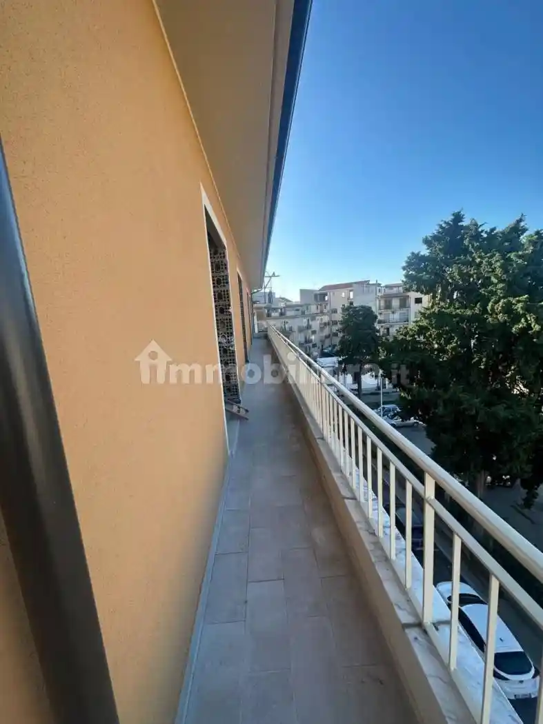 Appartamento via Pietro Familiari, Melito di Porto Salvo - foto 4