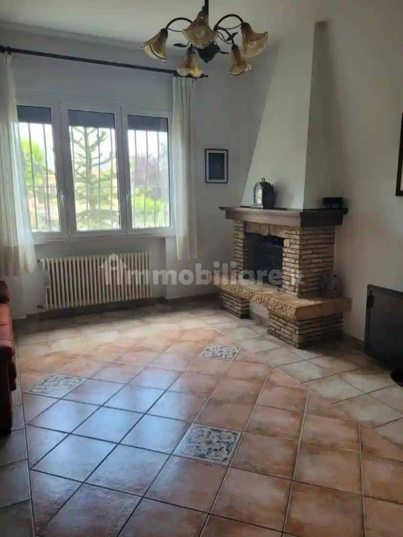 Villa in vendita a Alfonsine
