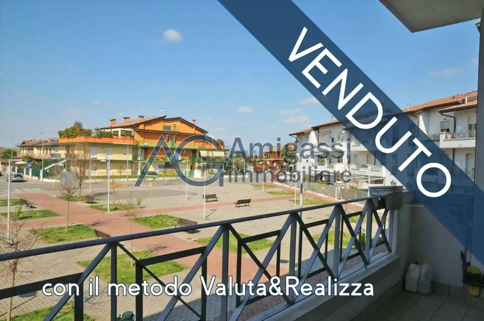 Appartamento in vendita a Calcinate