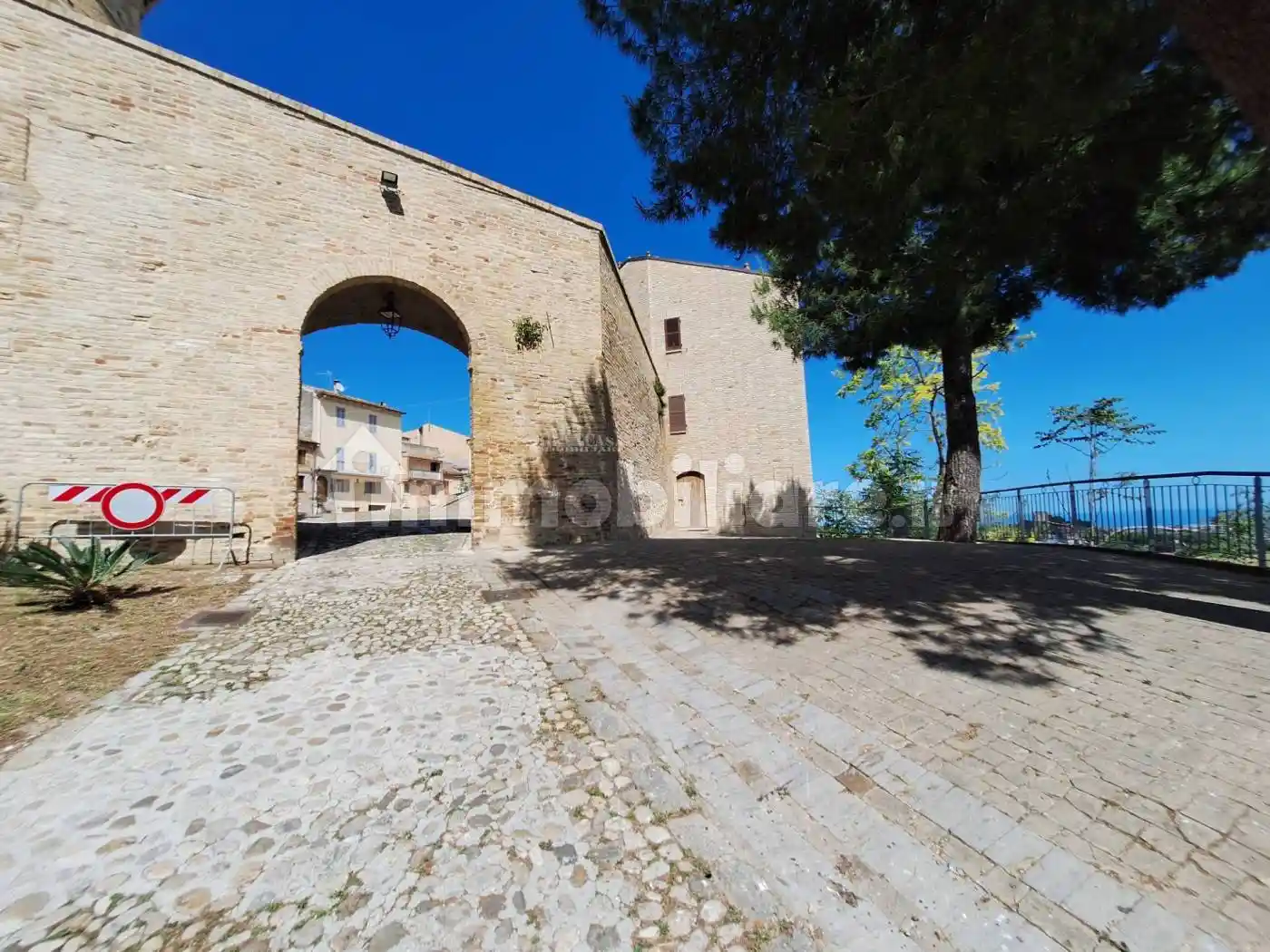 Appartamento in vendita a Acquaviva Picena