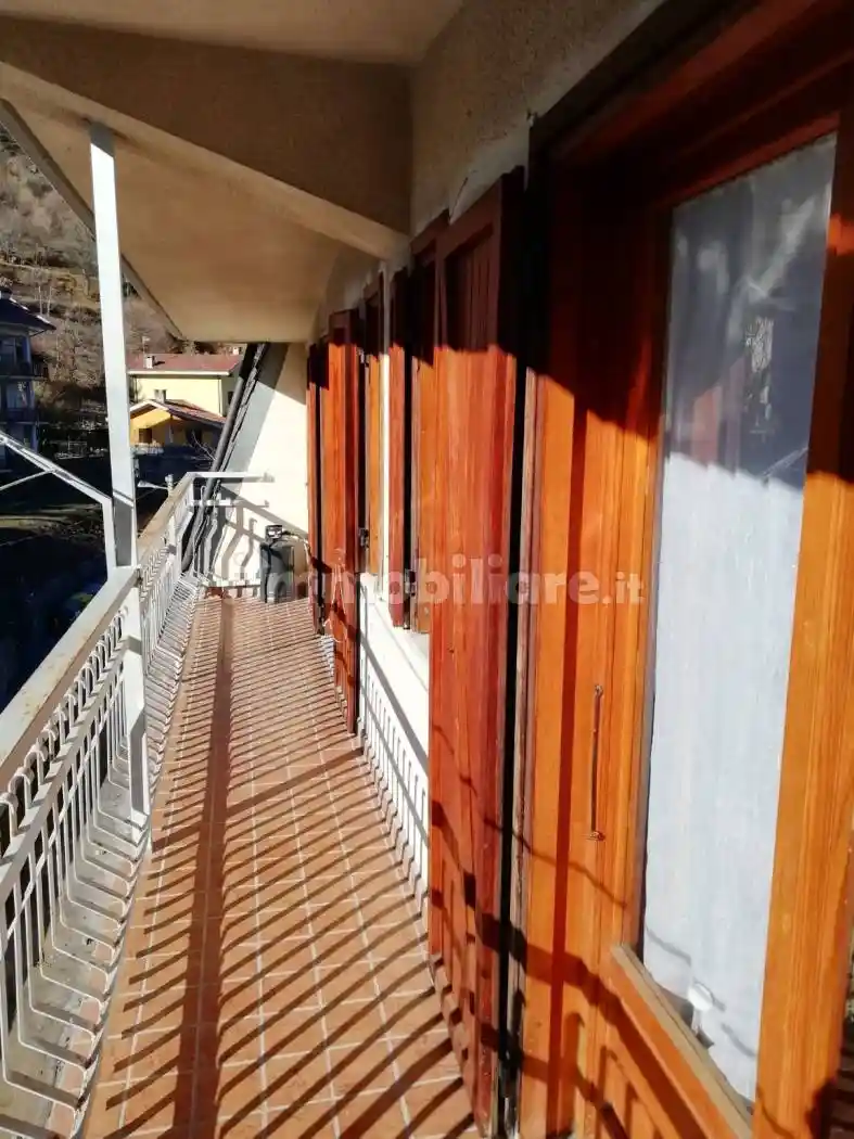 Appartamento in vendita a Viola