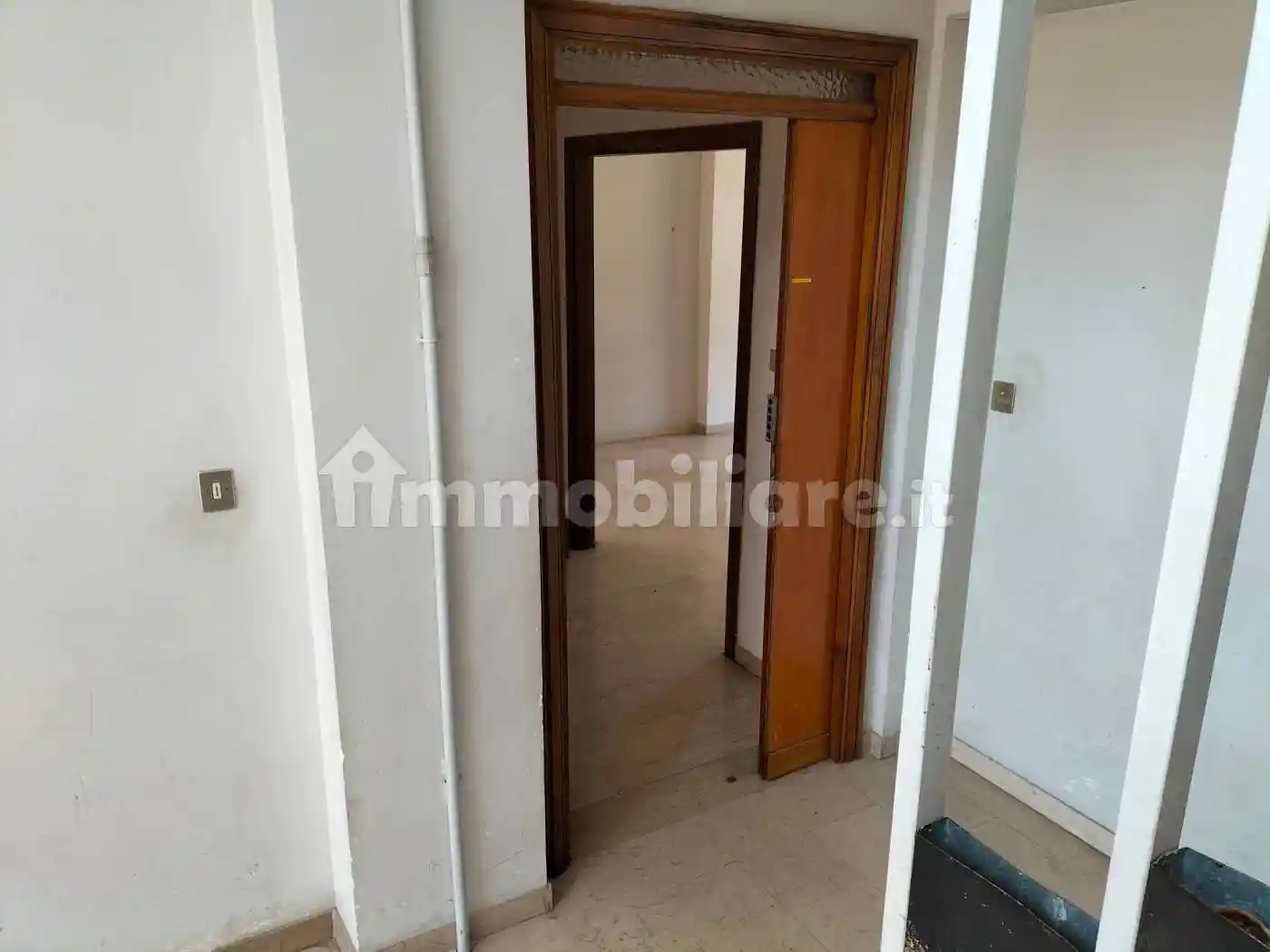 Appartamento largo Rosciano, Centro, Montorio al Vomano - foto 2