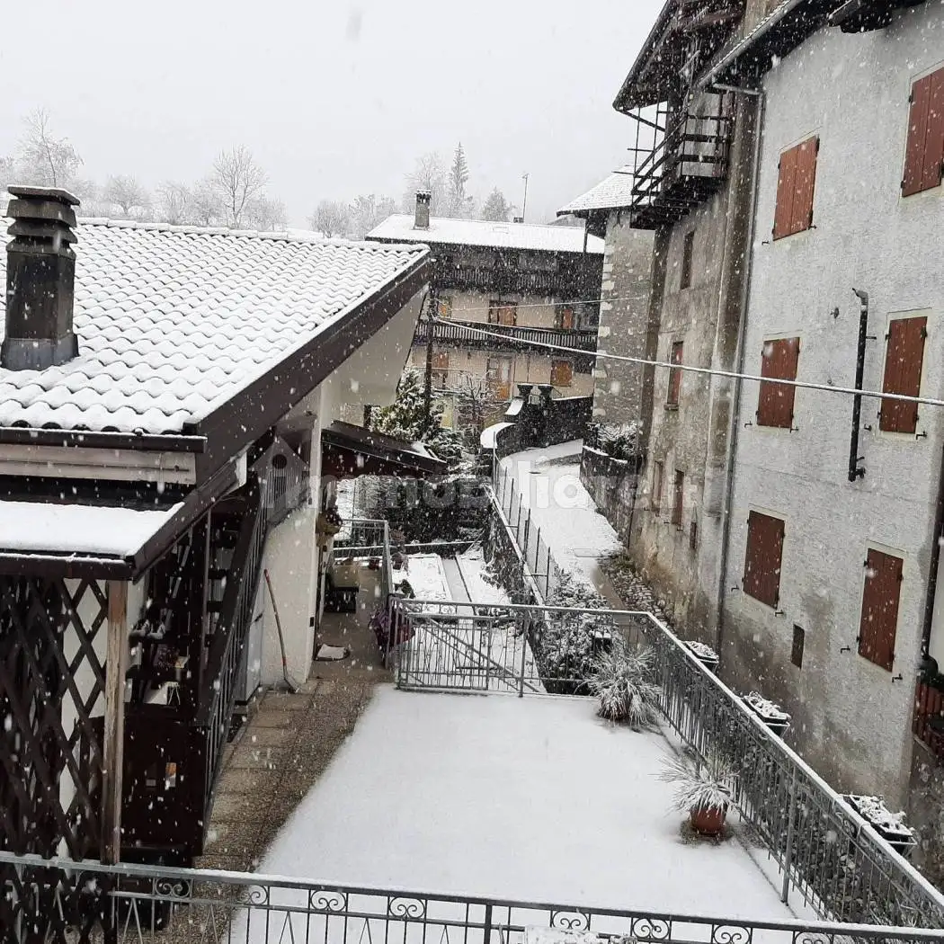 Appartamento in vendita a Ampezzo