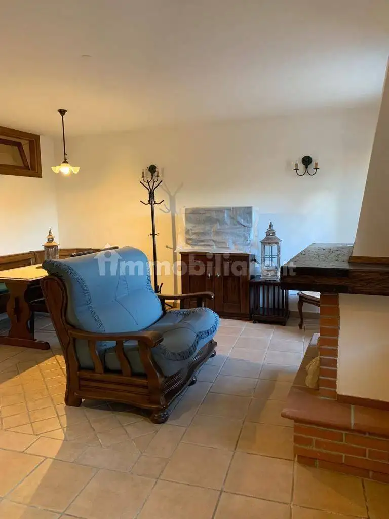 Appartamento in affitto a Rivisondoli