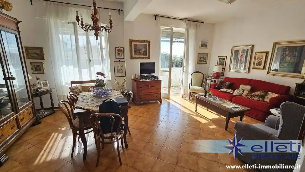 Appartamento in vendita a Massa