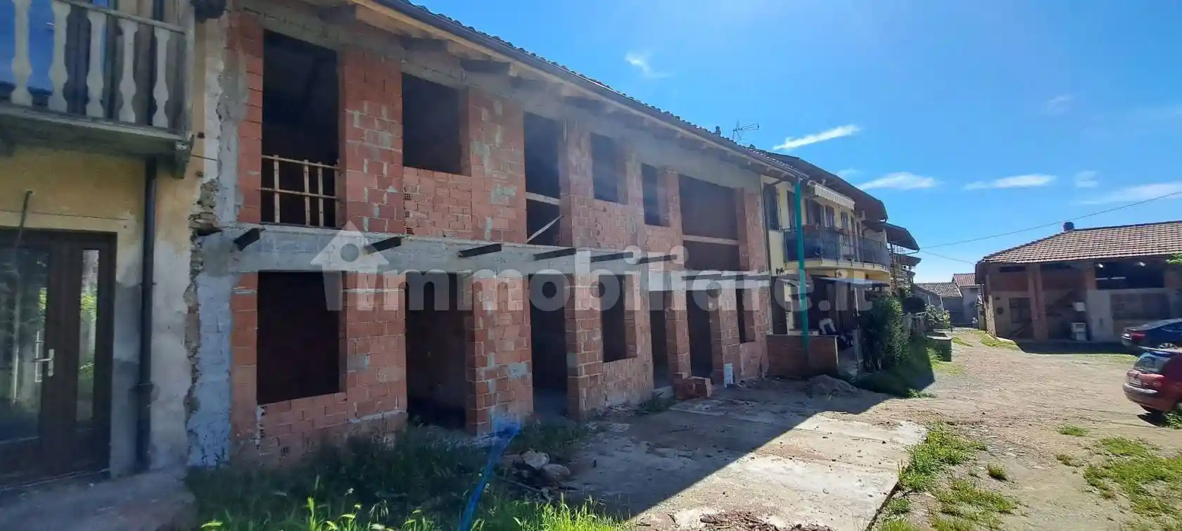 Villetta a schiera in vendita a Roletto