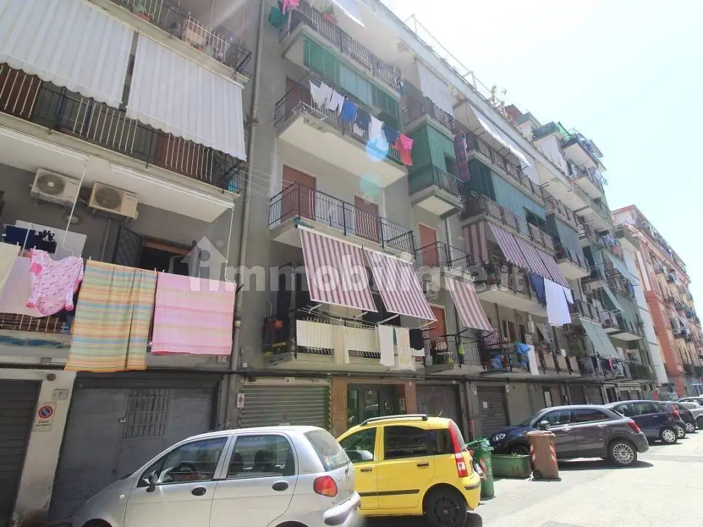 Appartamento in vendita a Napoli