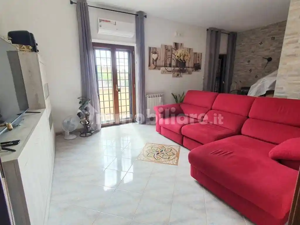 Appartamento in vendita a Aprilia