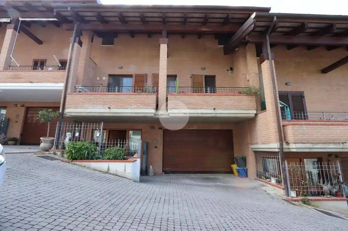 Villa a schiera via dell'Emigrante 53, Colle del Telegrafo - Colle Scorrano, Pescara - foto 3
