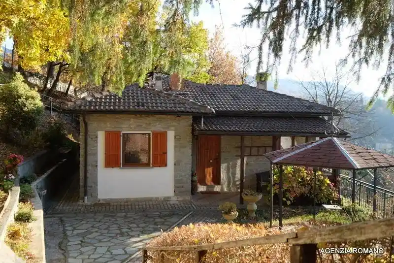 Villa in vendita a Sassello