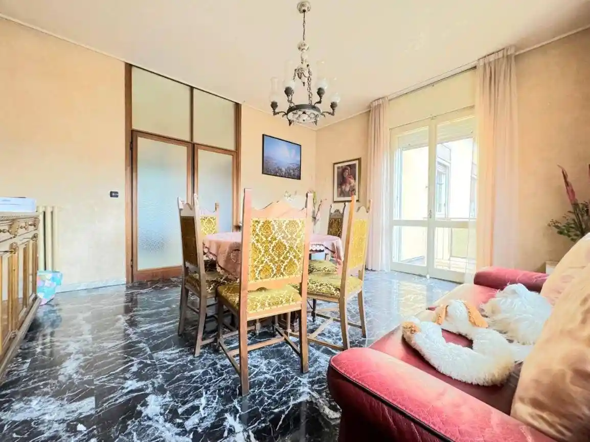 Villa in vendita a Curtatone