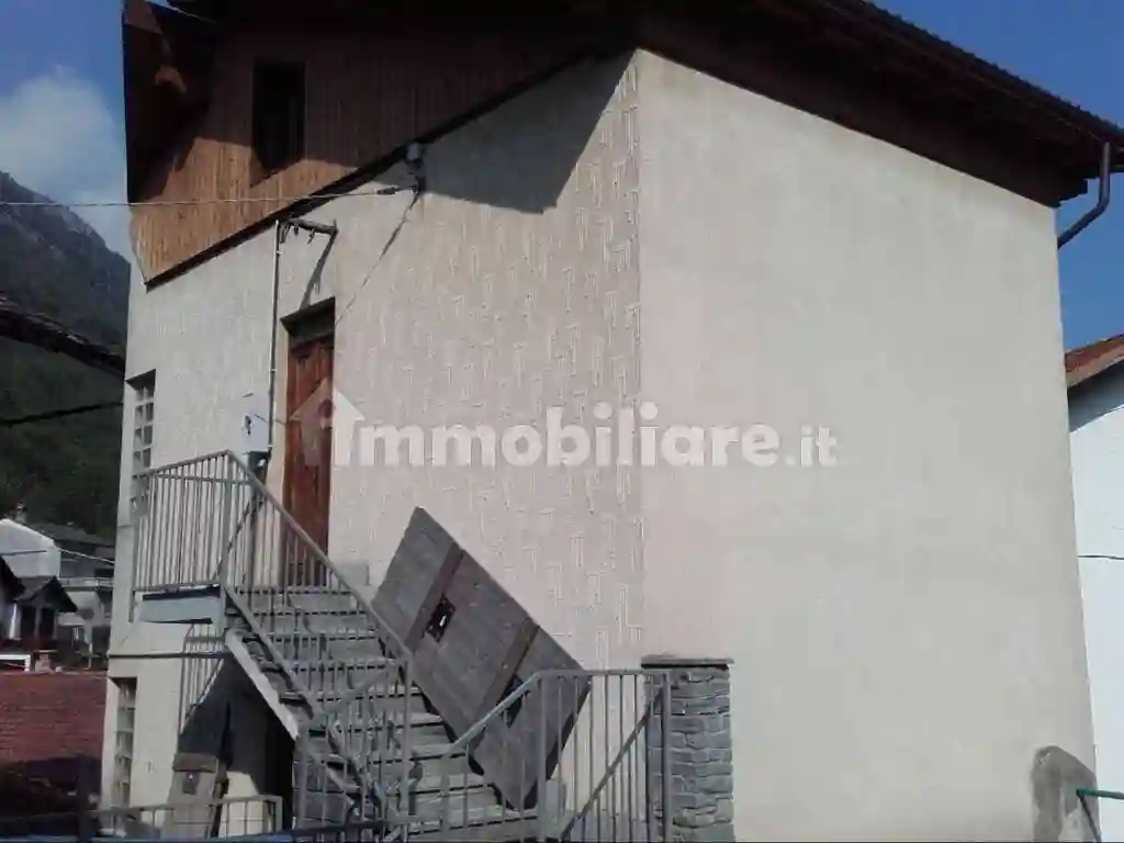 Trilocale via Breno 71, Breno, Chialamberto - foto 4