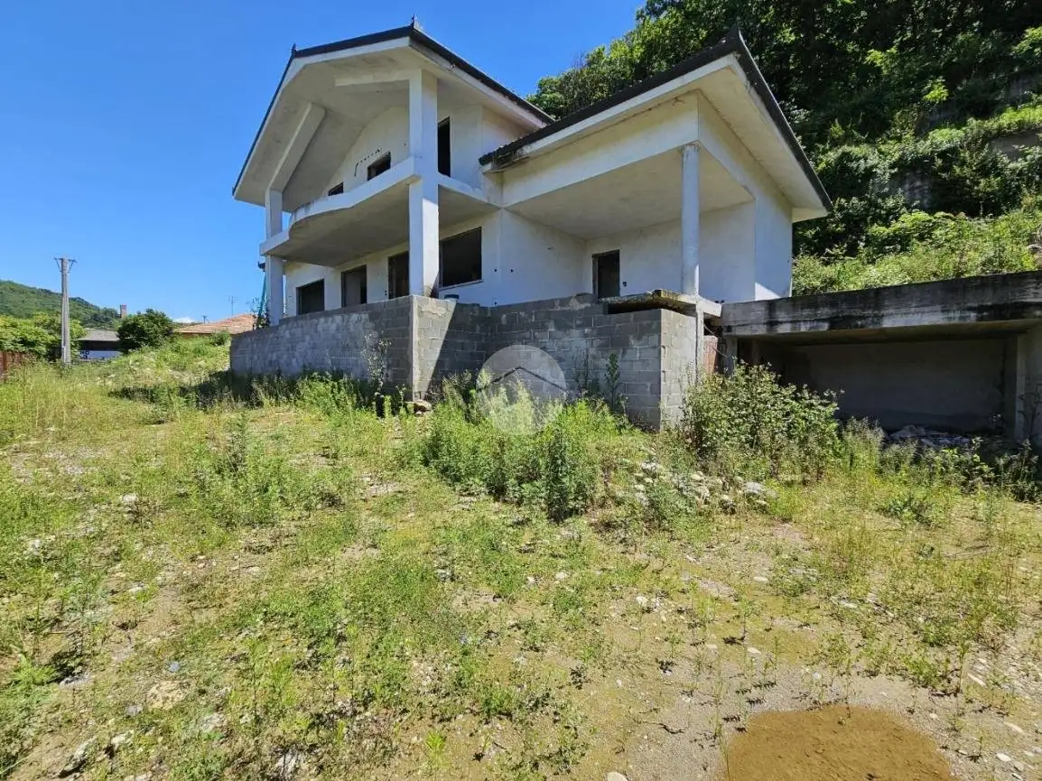 Villa in vendita a Candia Canavese