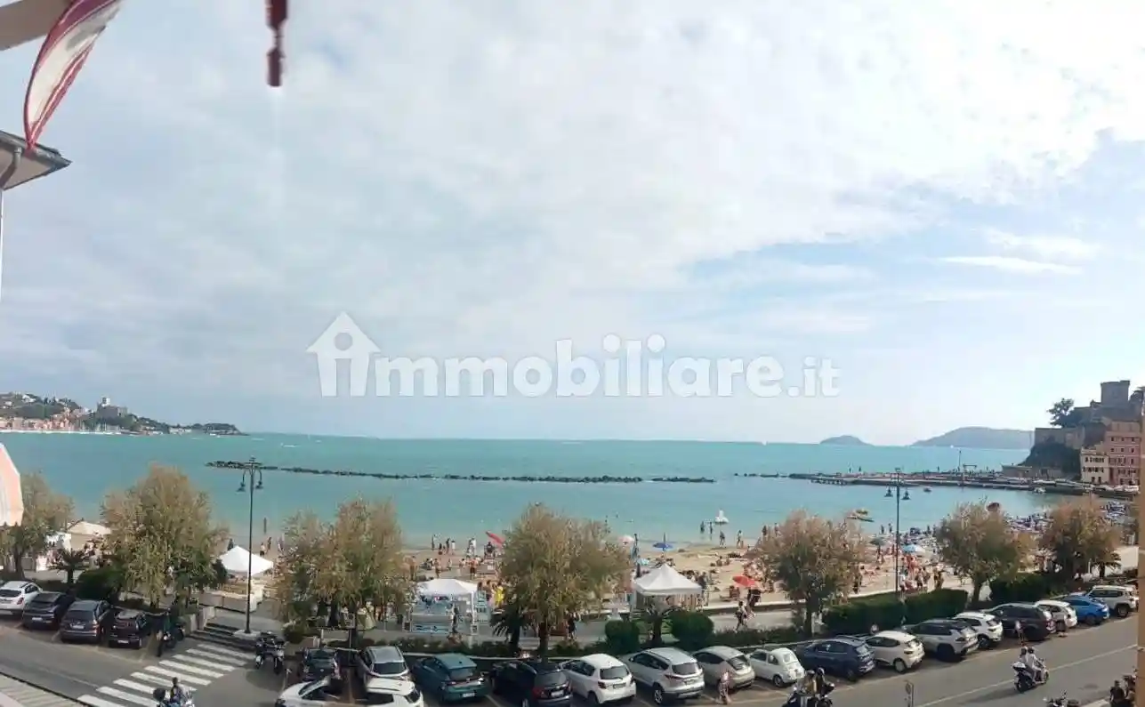 Appartamento in vendita a Lerici