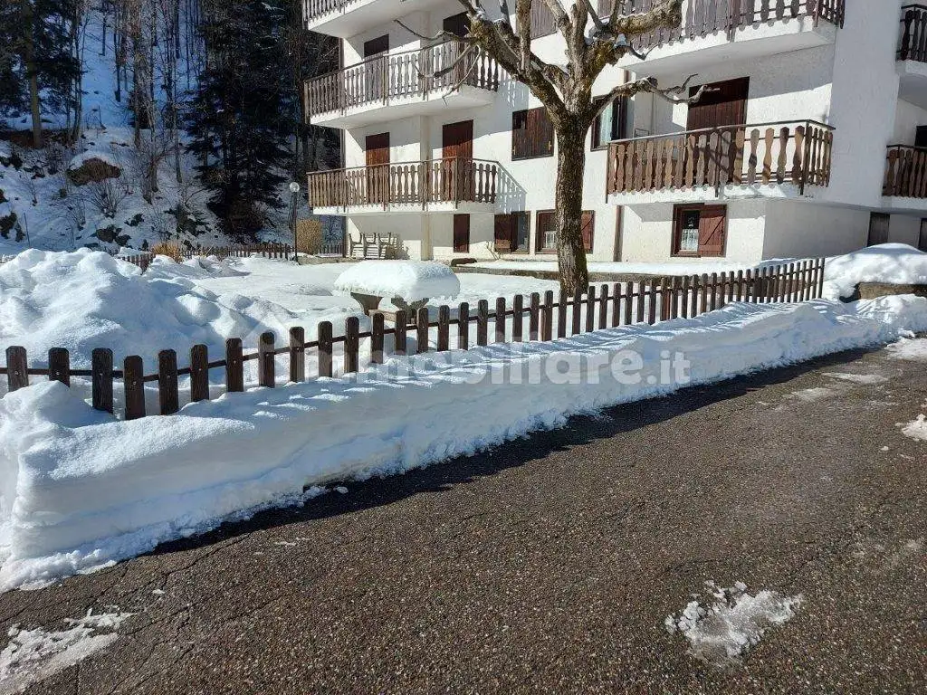 Appartamento in vendita a Mollia