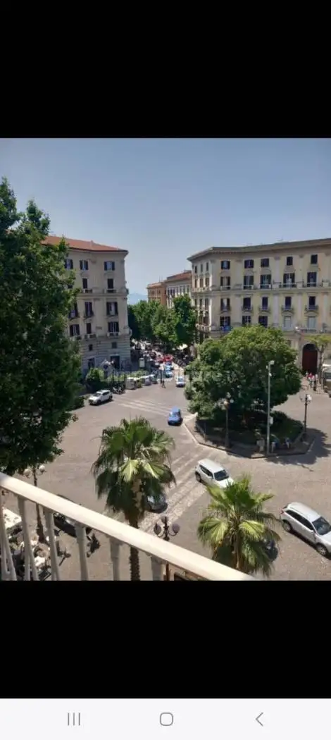 Appartamento in affitto a Napoli