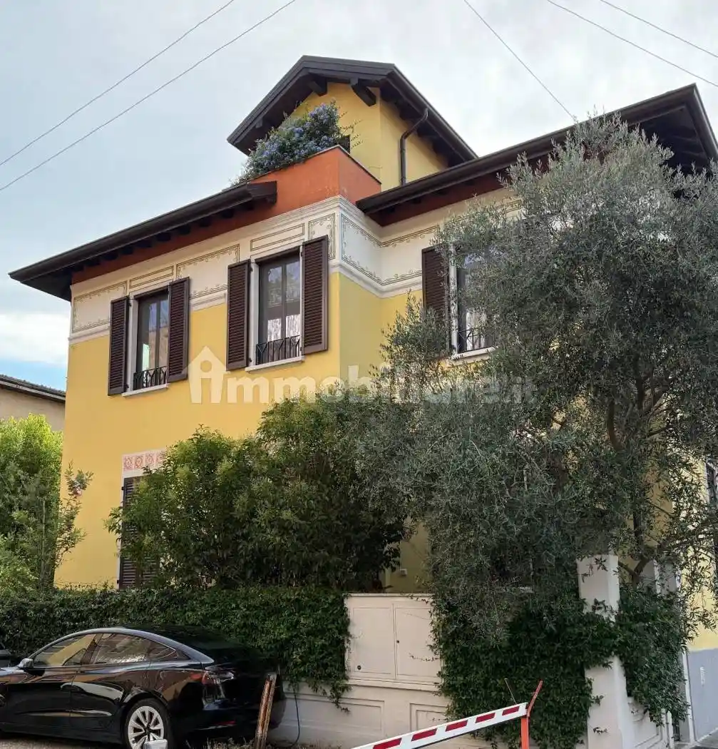 Villa unifamiliare via della Maggiolina 13, Maggiolina, Milano - foto 2