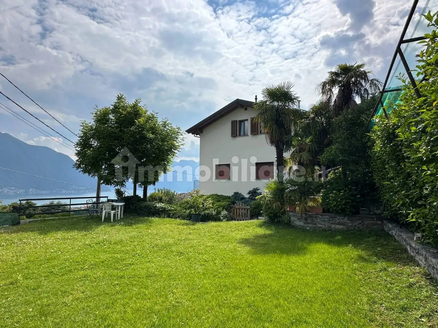 Appartamento in vendita a Tremezzina