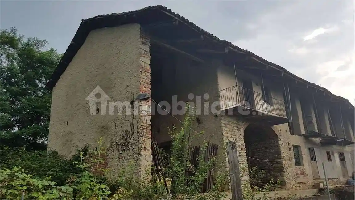 Rustico - Casale in vendita a Cumiana