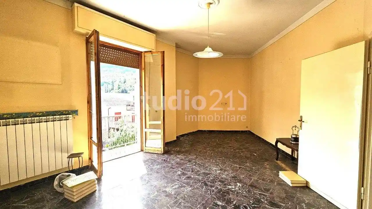 Appartamento in vendita a Reggello