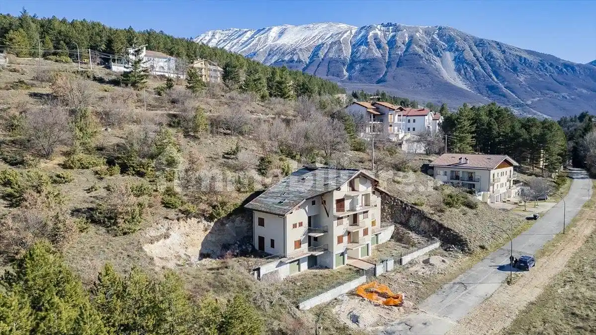 Quadrilocale via Colle della Croce, Campo di Giove - foto 2