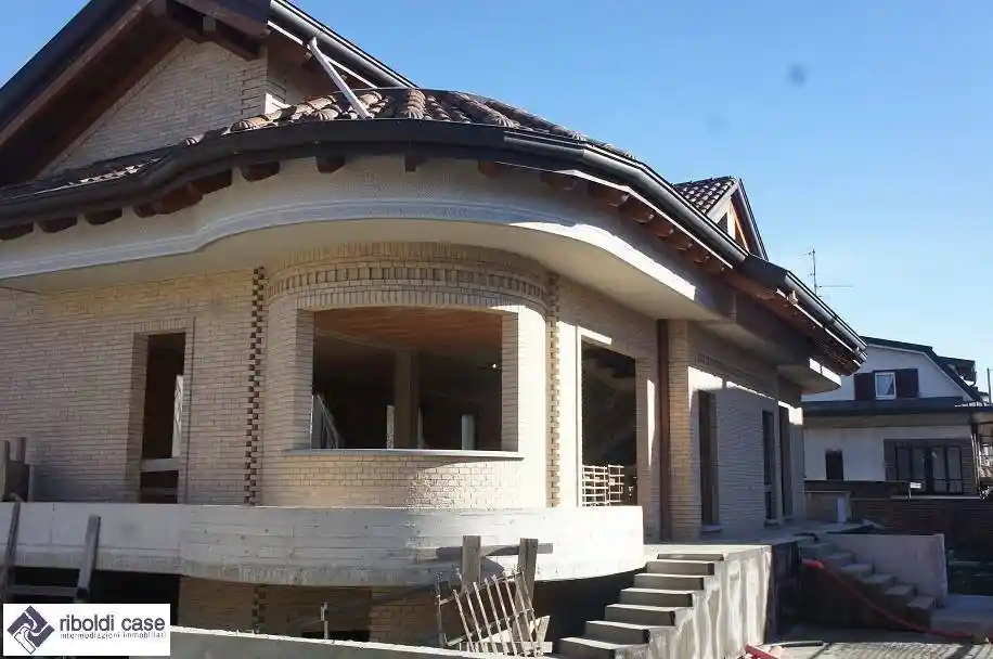 Villetta a schiera in vendita a Seregno