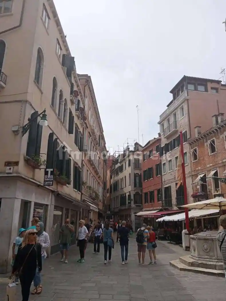 Appartamento in vendita a Venezia
