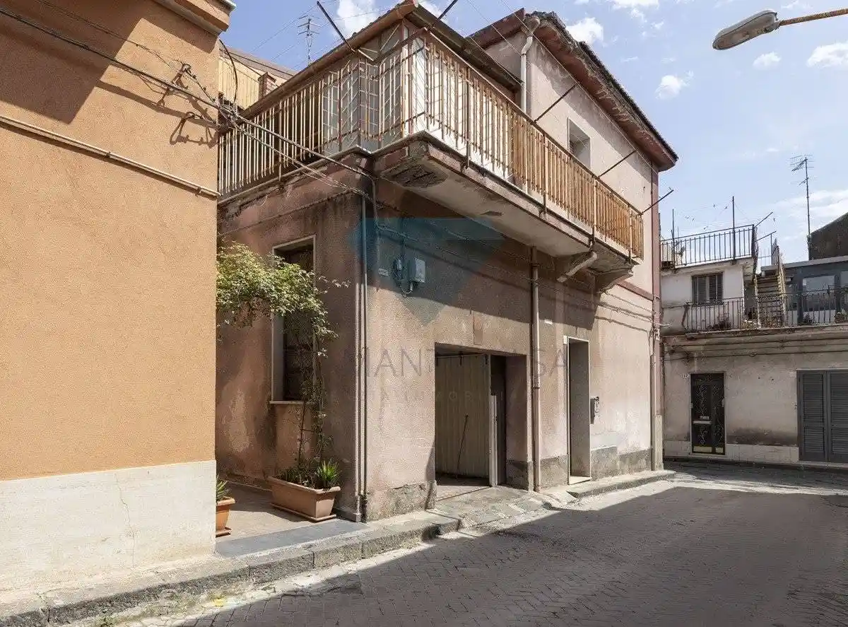 Casa indipendente in vendita a Giarre