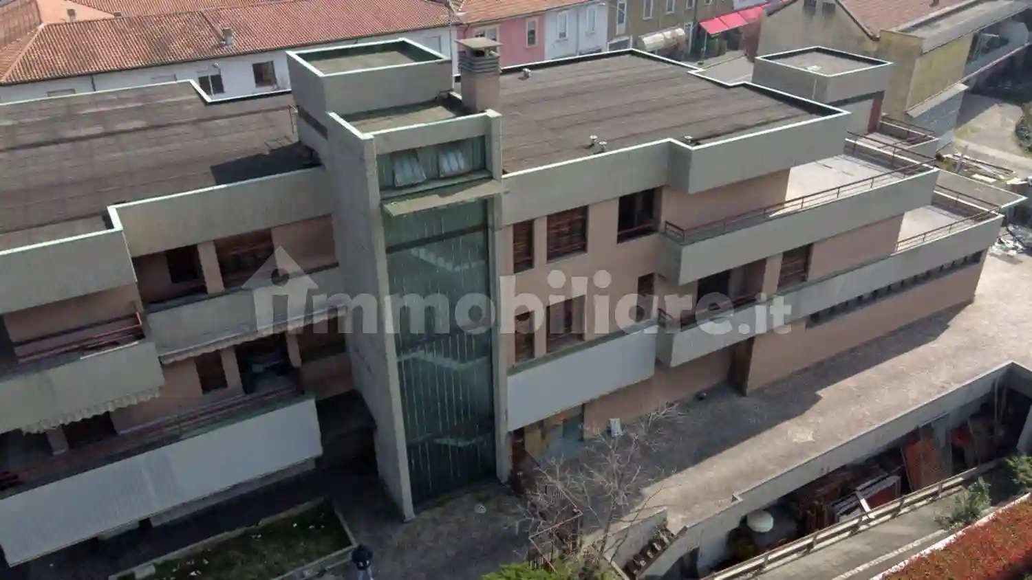 Palazzo - Edificio - foto 2