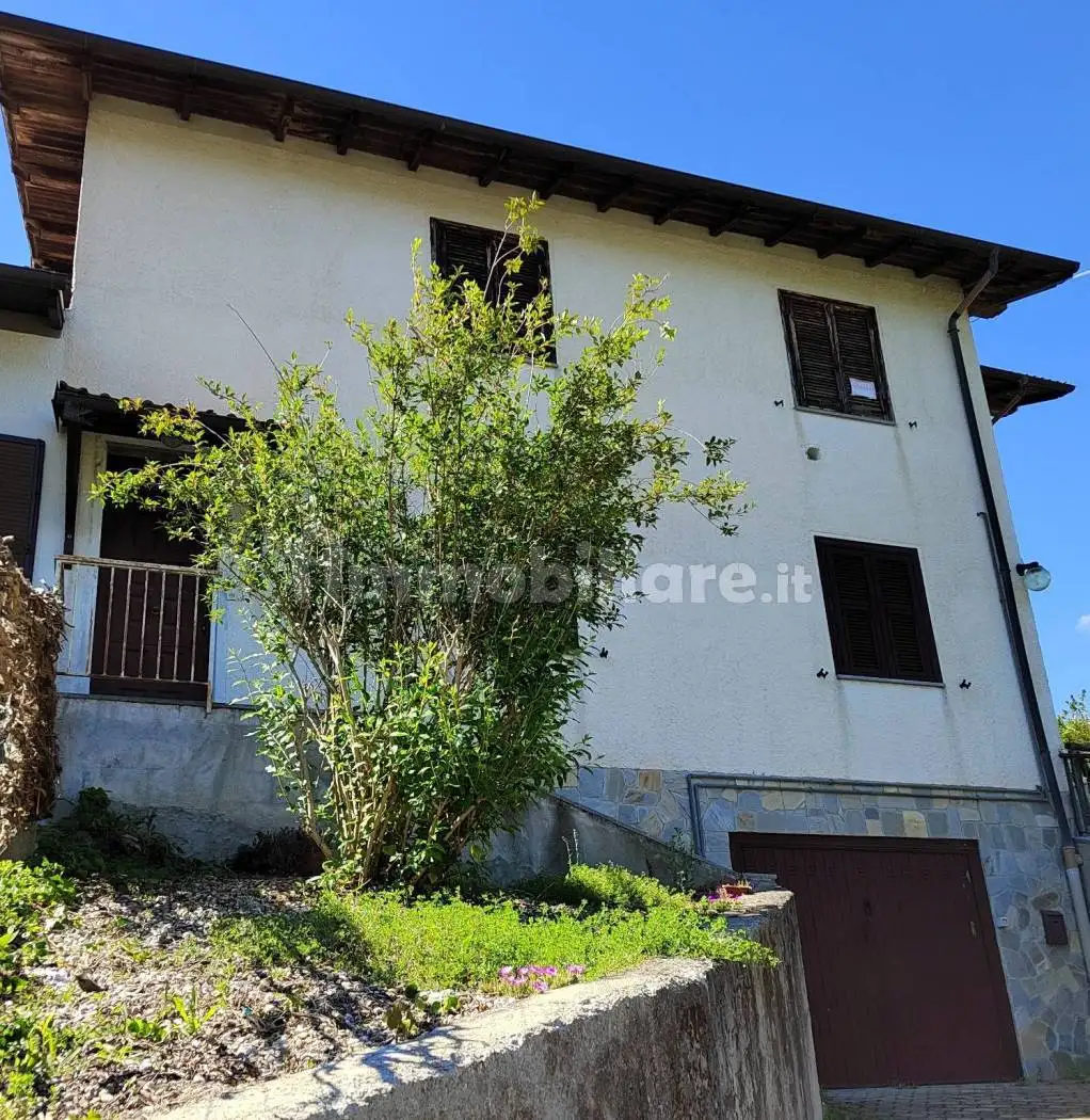 Appartamento in vendita a Bosio