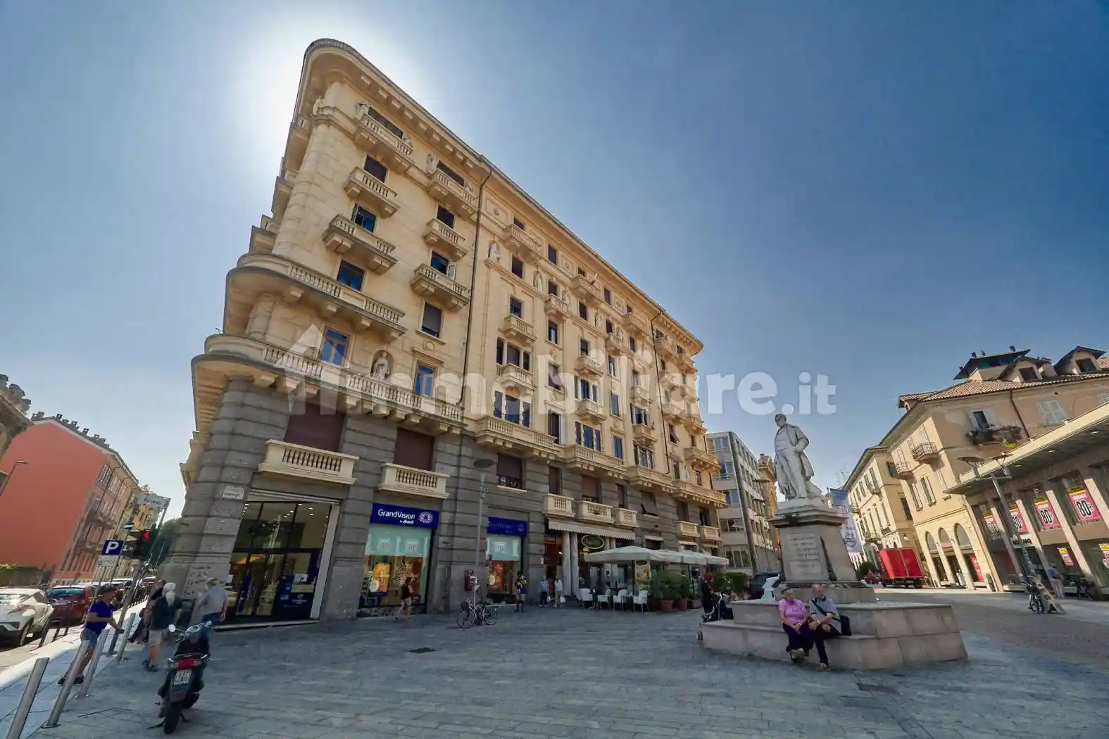 Appartamento in vendita a Novara