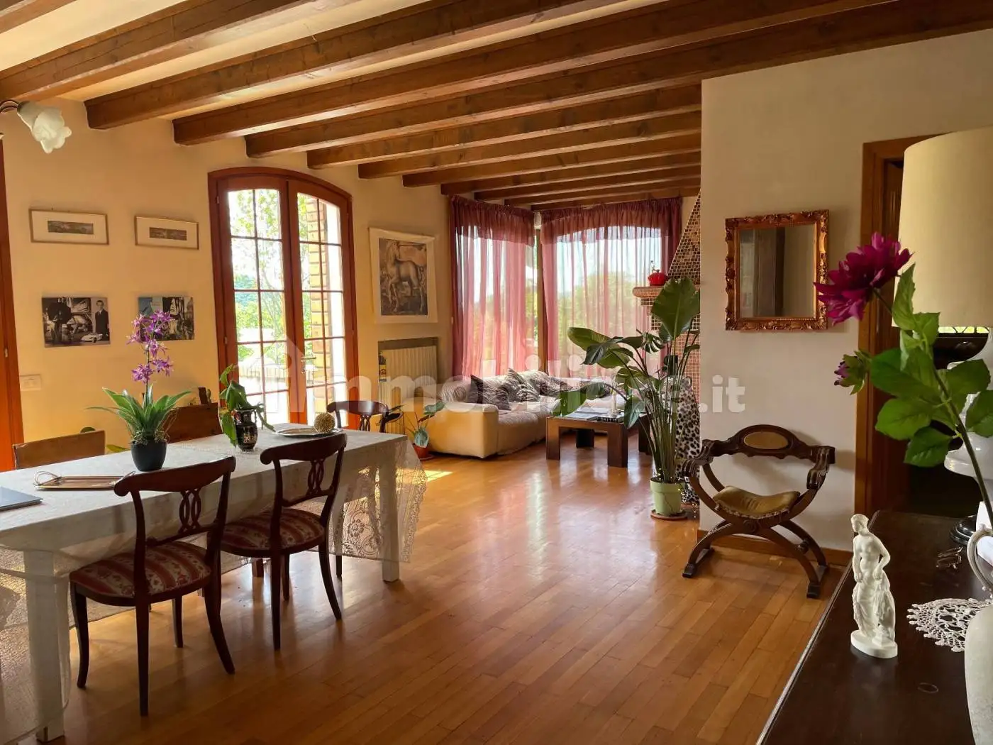 Villa in vendita a Monfumo