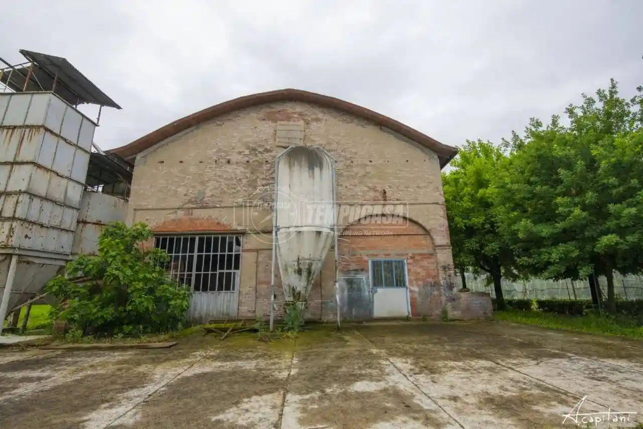 Appartamento in vendita a Modena