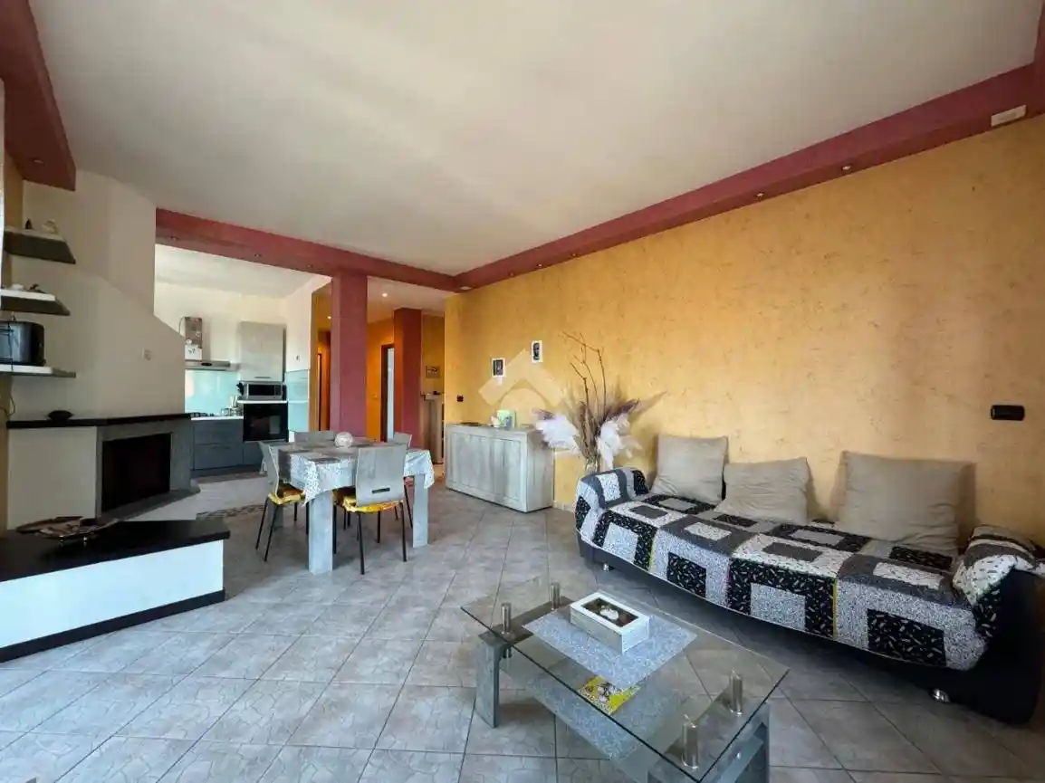 Appartamento in vendita a Val della Torre