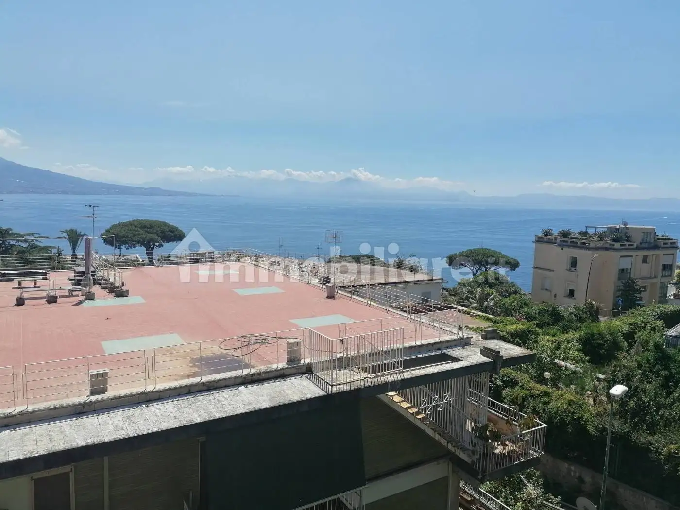 Appartamento in affitto a Napoli