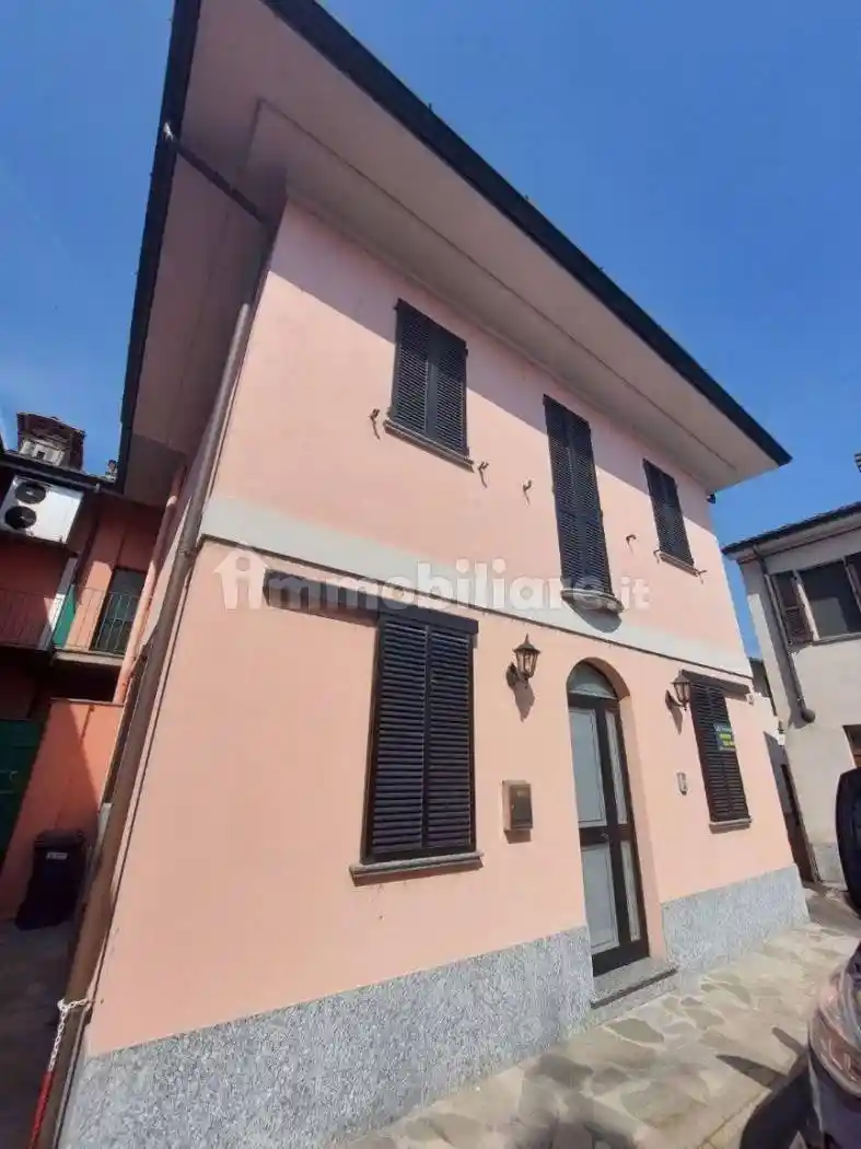Casa indipendente in vendita a Sant'Angelo Lodigiano