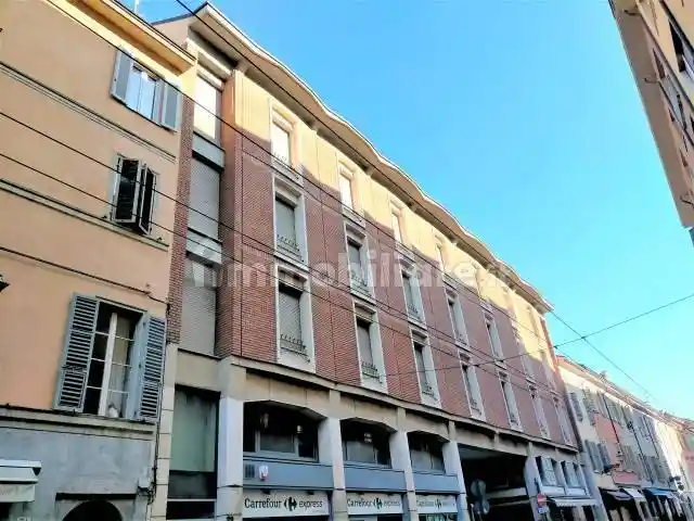 Appartamento in vendita a Parma