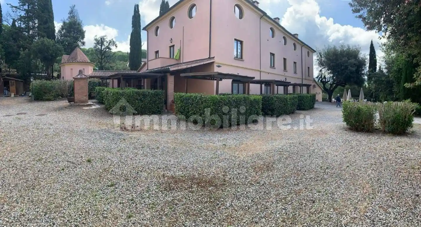 Palazzo - Edificio in vendita a Riparbella