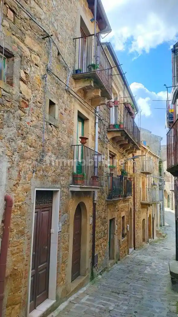 Terratetto unifamiliare via Vincenzo Gioberti, Castel di Lucio - foto 4