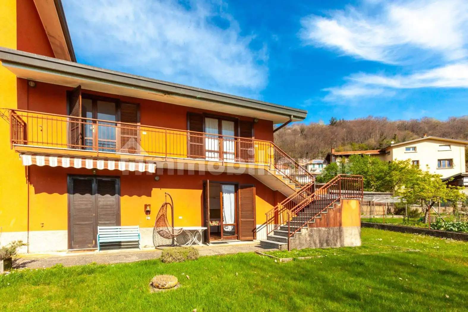 Palazzo - Edificio in vendita a Castello Cabiaglio